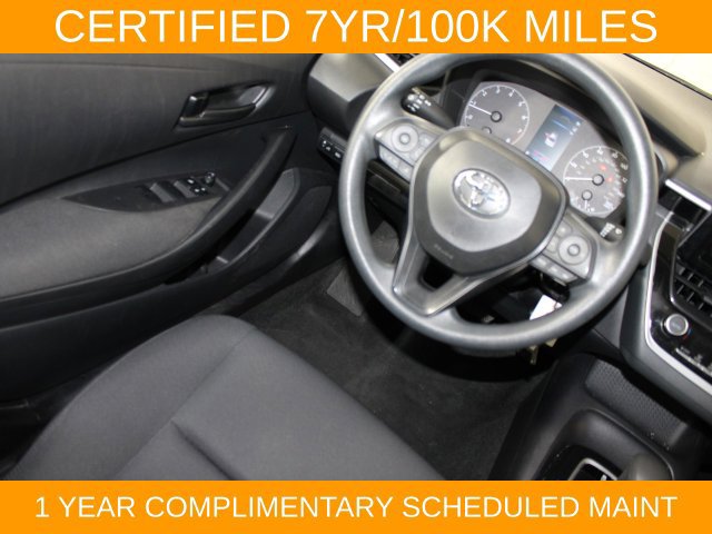 Used 2025 Toyota Corolla LE FWD image 16