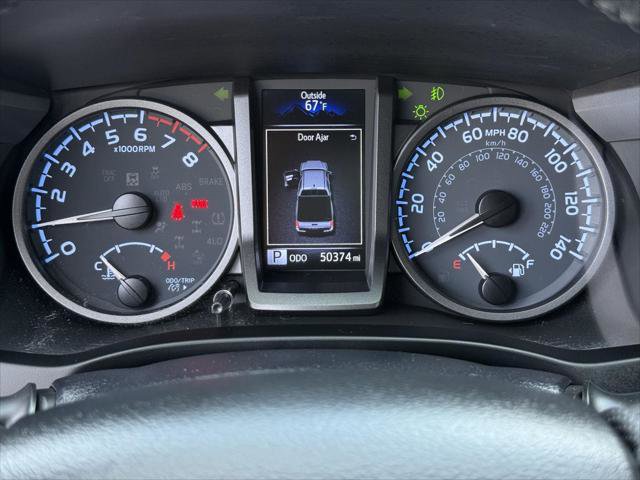 Certified 2023 Toyota Tacoma TRD Off-Road AWD/4WD image 20