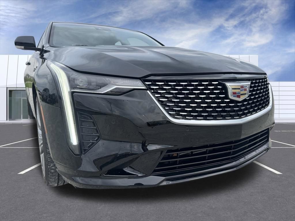 Certified 2022 Cadillac CT4 Premium Luxury image 8