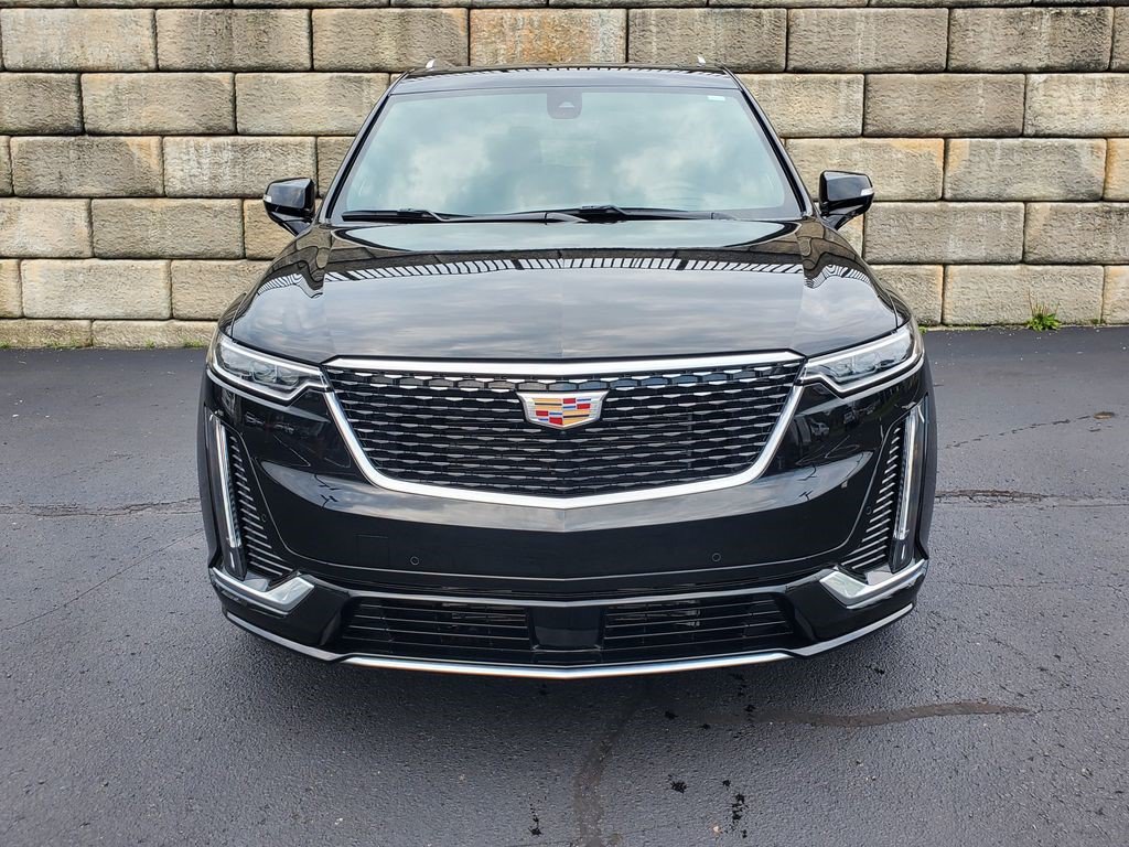 Certified 2023 Cadillac XT6 Premium Luxury w/ Technology Package AWD/4WD image 9