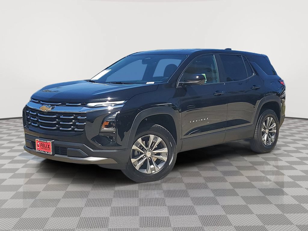 Used 2026 Chevrolet Equinox LT w/ Safety and Technology Package FWD image 2