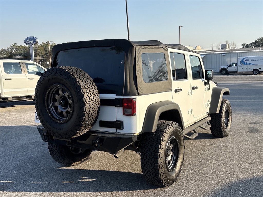 Used 2012 Jeep Wrangler Unlimited Sport image 6