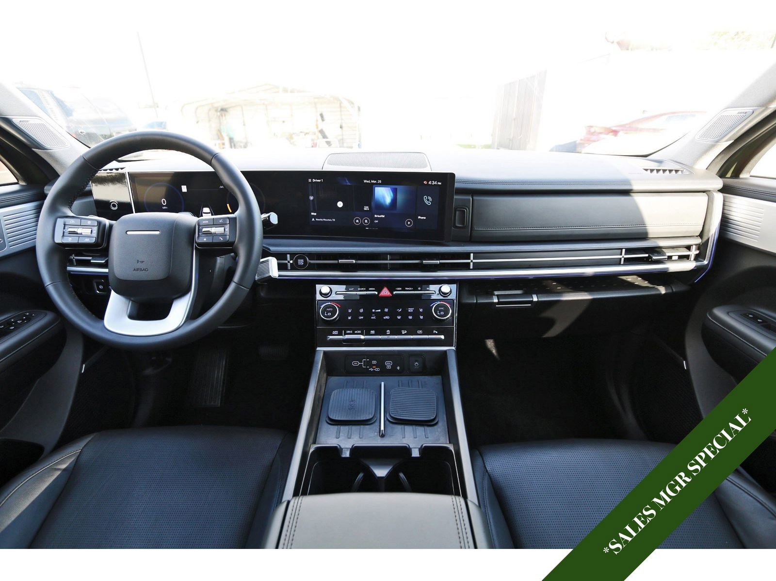 Used 2024 Hyundai Santa Fe Limited image 11