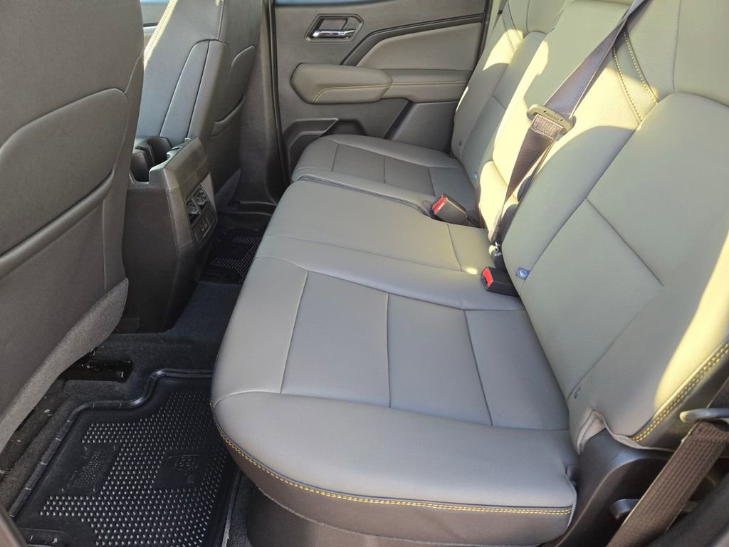 New 2026 Chevrolet Colorado ZR2 w/ Technology Package image 8