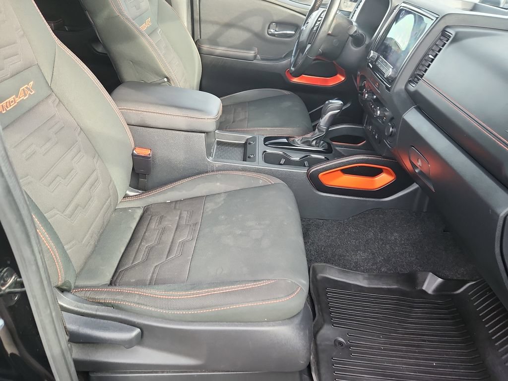 Used 2023 Nissan Frontier PRO-4X w/ Technology Package AWD/4WD image 16
