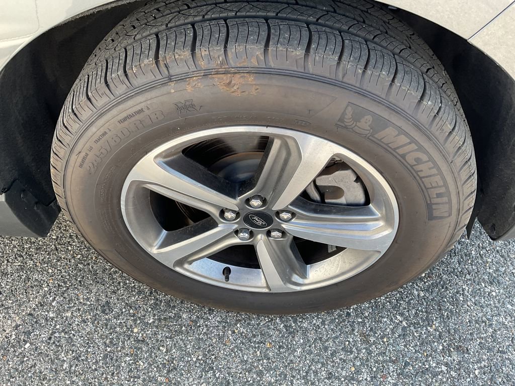 Used 2024 Ford Edge SEL w/ Convenience Package AWD/4WD image 10