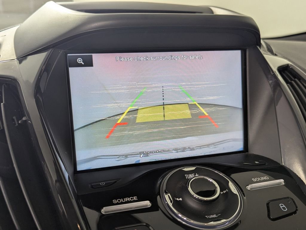 Used 2015 Ford Escape Titanium image 24