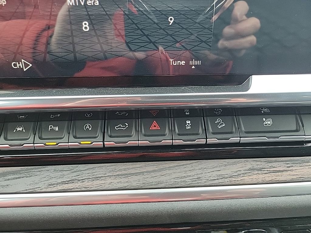 Used 2026 GMC Sierra 1500 SLT image 24