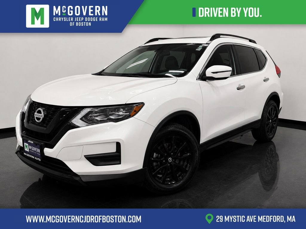 Used 2017 Nissan Rogue SV AWD/4WD image 1