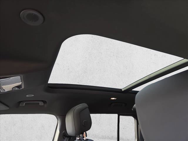 New 2026 Land Rover Defender 110 X-Dynamic SE image 26