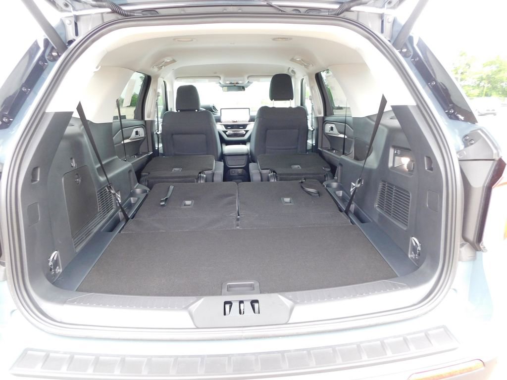 New 2026 Ford Explorer Active AWD/4WD image 28