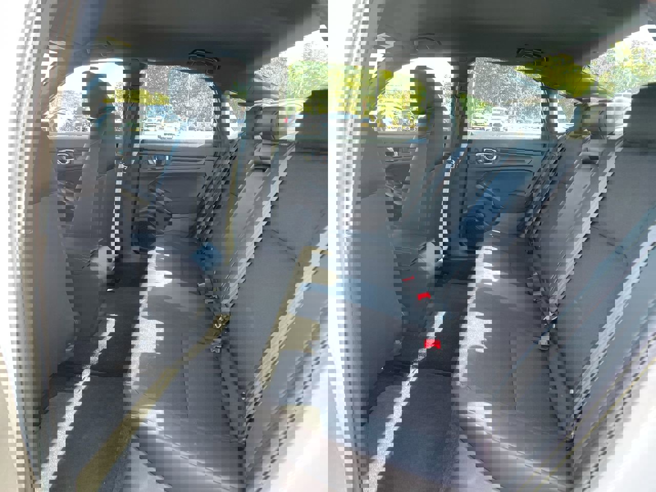 Used 2025 Honda Civic Sport image 21