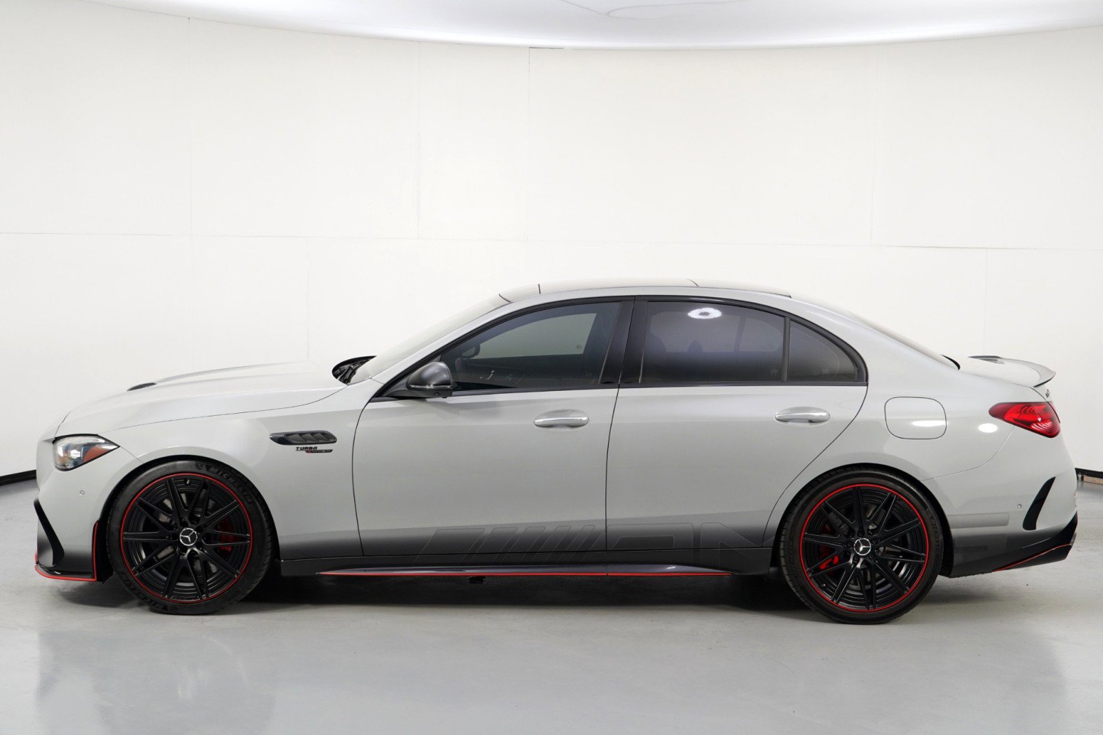 Used 2024 Mercedes-Benz C 63 AMG S image 58