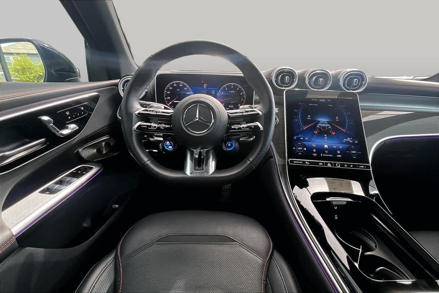 Used 2025 Mercedes-Benz GLC 43 AMG 4MATIC image 6