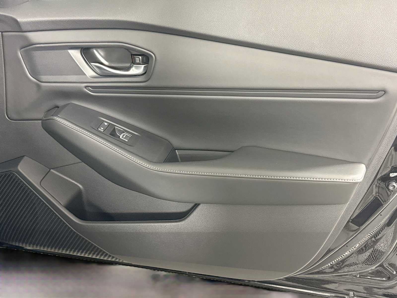 Certified 2024 Honda Accord Sport image 29