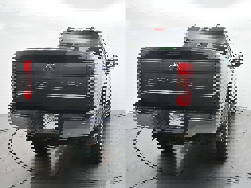 Used 2020 Ford F250 XLT image 6