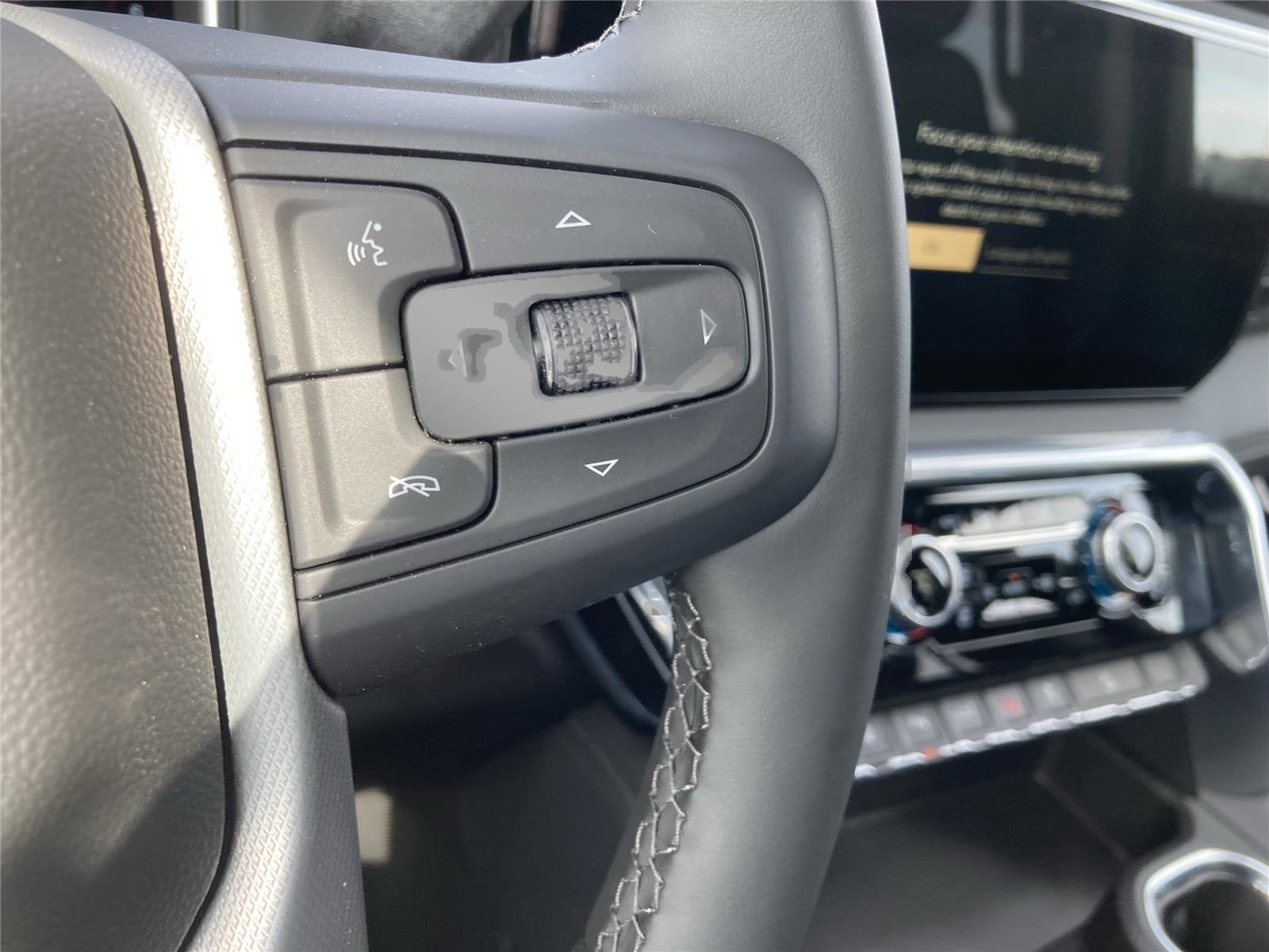 New 2026 GMC Sierra 2500 Denali w/ Denali Reserve Package image 25