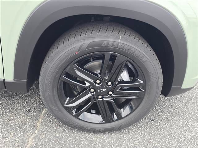 New 2026 Chevrolet Trax ACTIV w/ Sunroof Package FWD image 35