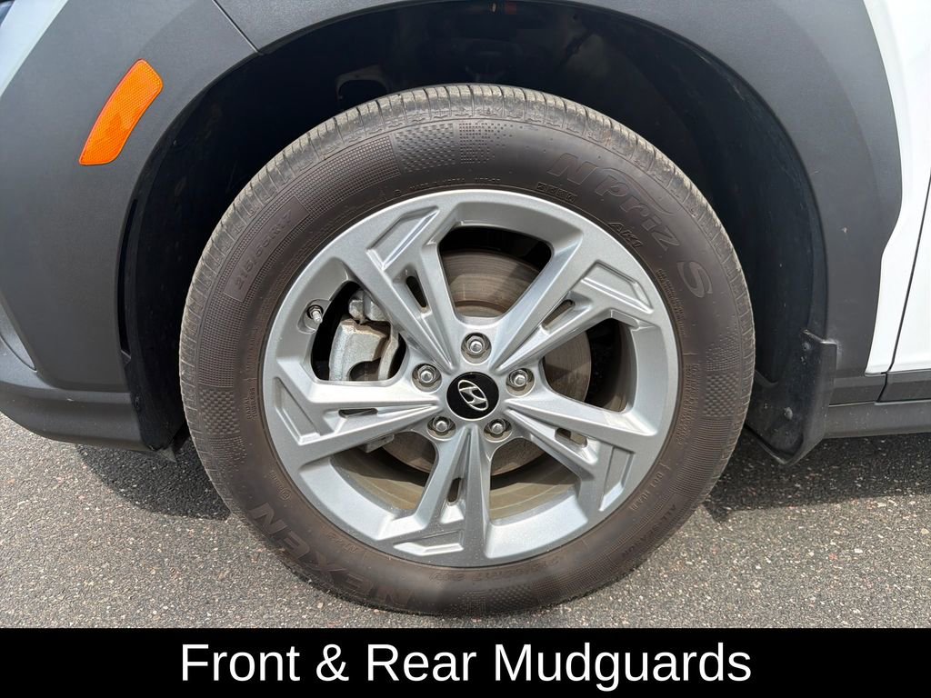 Certified 2023 Hyundai Kona SEL AWD/4WD image 11