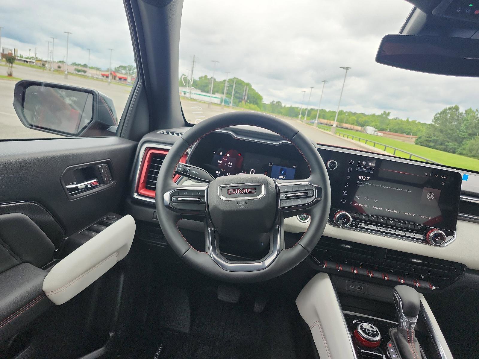 New 2025 GMC Canyon AT4 w/ AT4X Package image 9