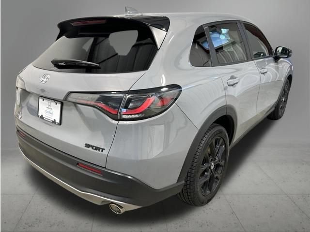 Certified 2025 Honda HR-V Sport image 6