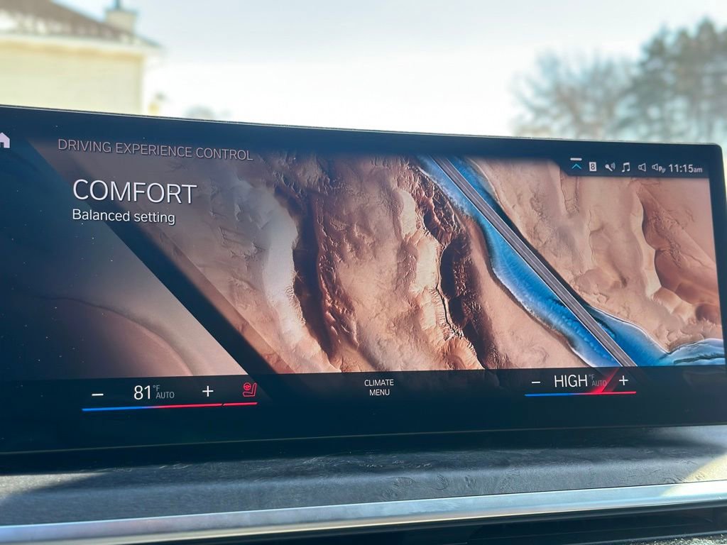 Used 2023 BMW X7 xDrive40i w/ M Sport Package image 45