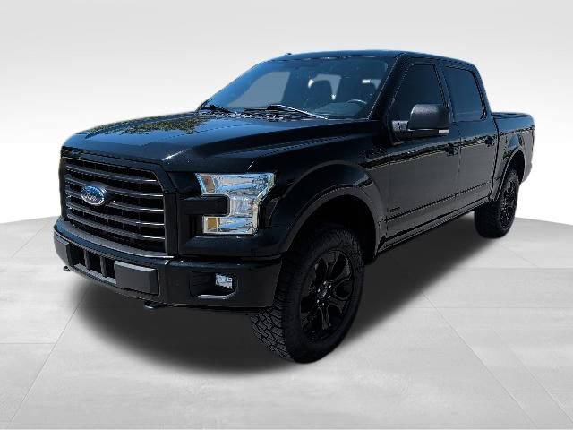Used 2017 Ford F150 XLT w/ Equipment Group 302A Luxury AWD/4WD image 7