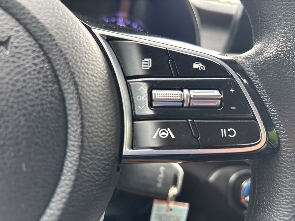 Used 2023 Kia Forte LXS FWD image 17