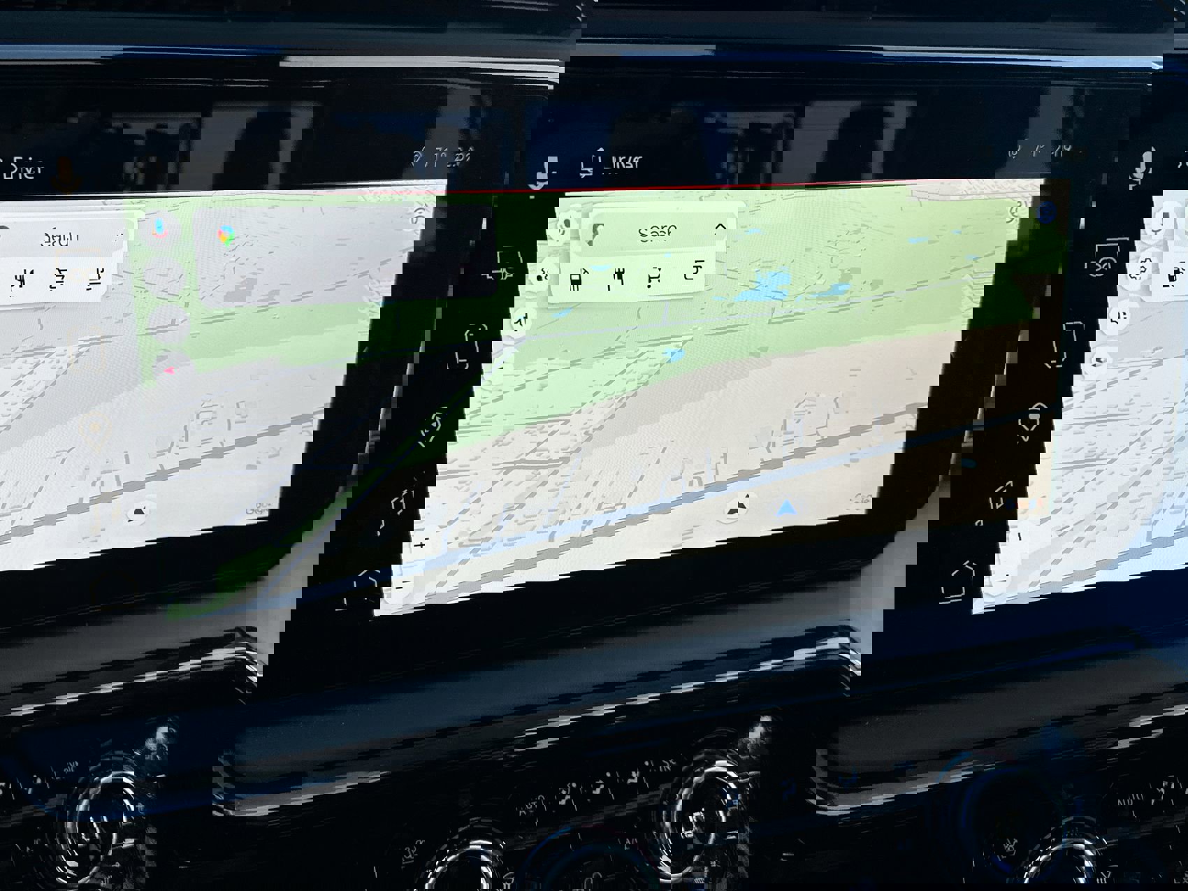 Used 2025 GMC Sierra 1500 AT4X image 18