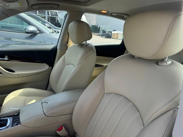 Used 2017 INFINITI QX50 AWD w/ Premium Plus Package image 12