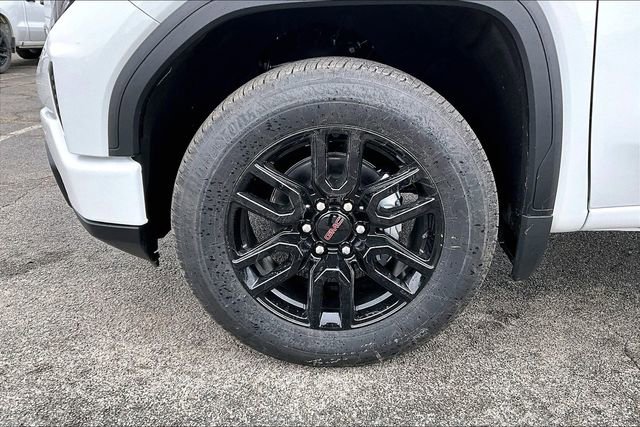 New 2026 GMC Sierra 1500 Elevation image 12