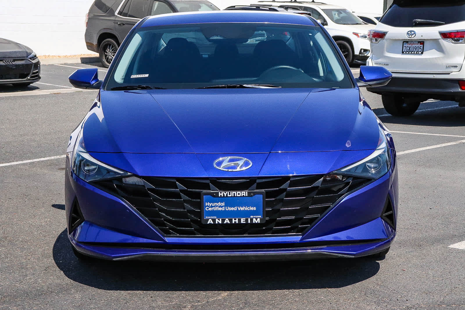 Used 2023 Hyundai Elantra SEL FWD image 2