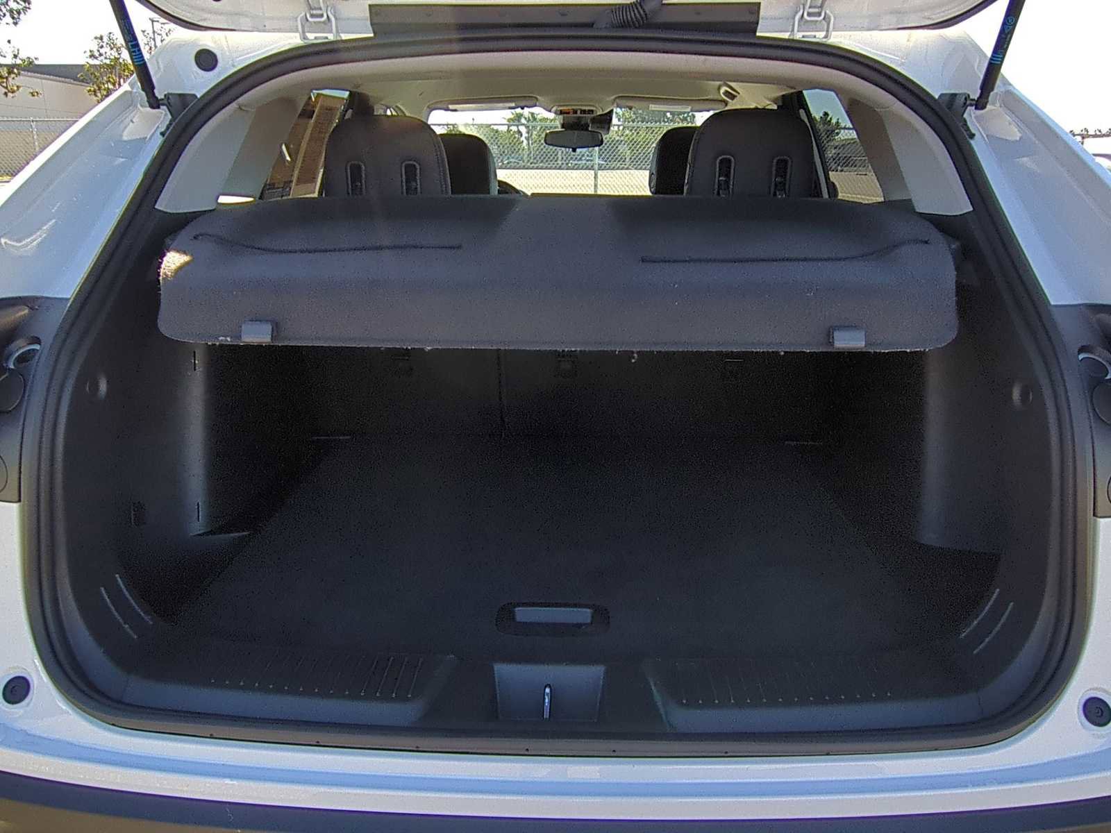 Used 2024 Chevrolet Trax LT w/ Driver Confidence Package image 24