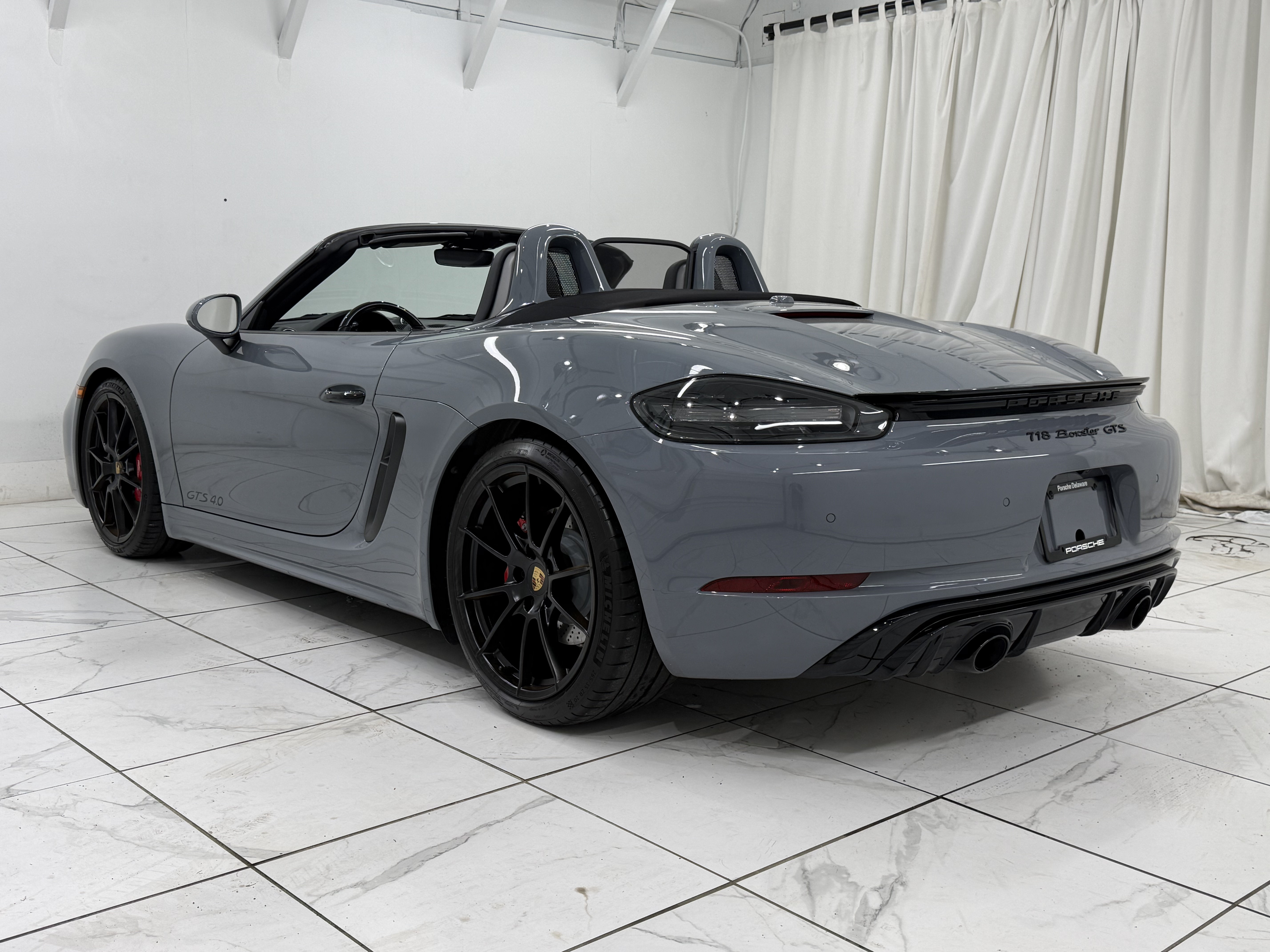 Used 2024 Porsche 718 Boxster GTS RWD image 3