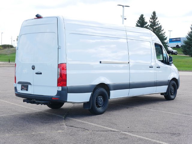 Used 2023 Mercedes-Benz Sprinter 2500 image 7