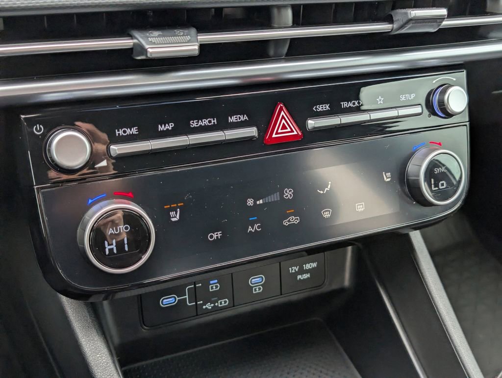 Certified 2026 Hyundai Santa Cruz SEL image 15