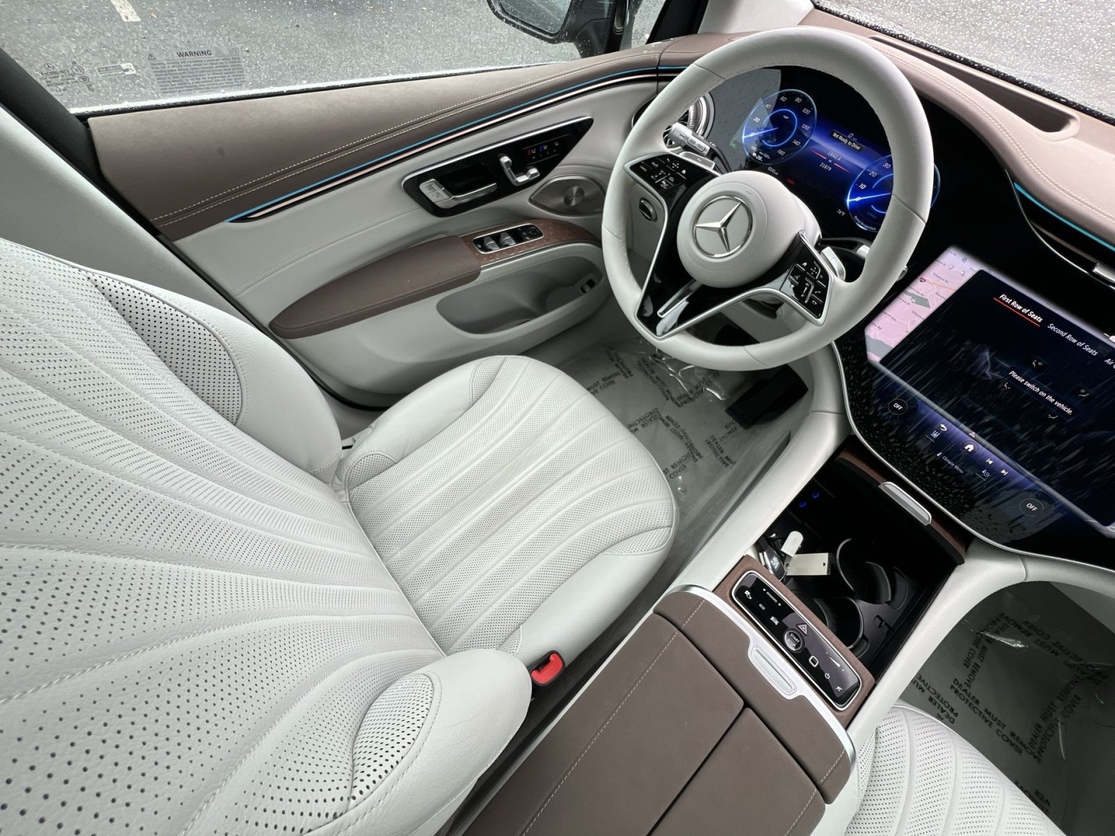 Certified 2023 Mercedes-Benz EQS 580 4MATIC SUV image 16