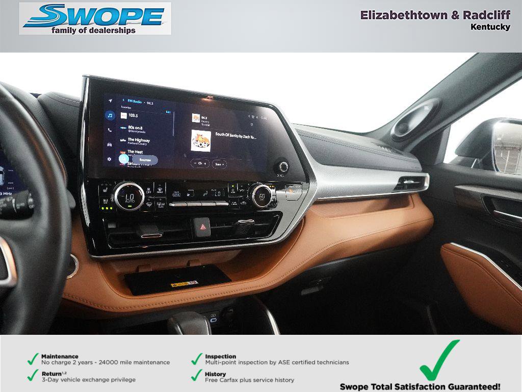 Used 2024 Toyota Highlander Platinum AWD/4WD image 19