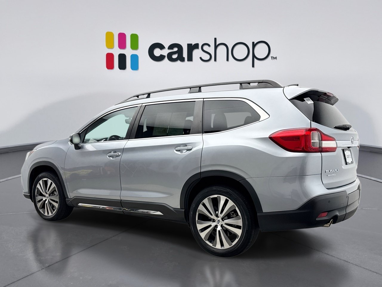 Used 2022 Subaru Ascent Limited w/ Technology Package AWD/4WD image 3