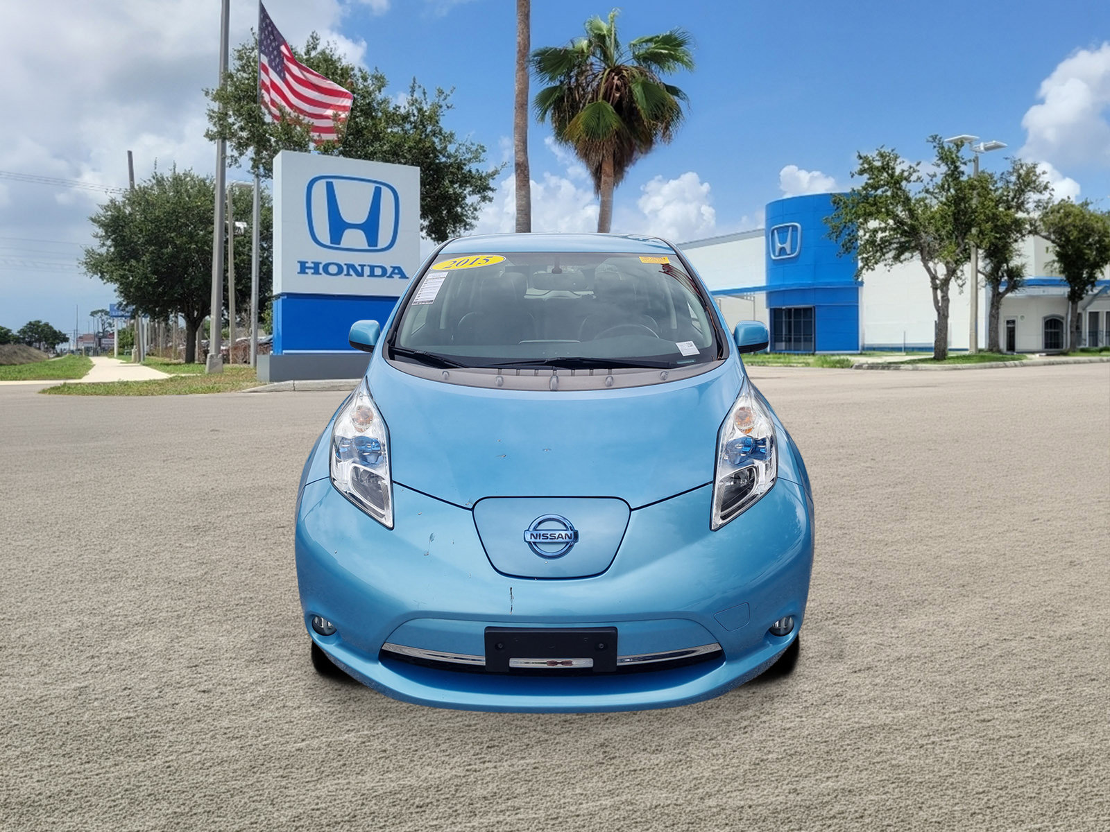 Used 2015 Nissan Leaf SL FWD video 2