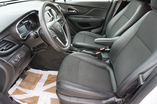 Used 2022 Buick Encore Preferred w/ Safety Package image 13