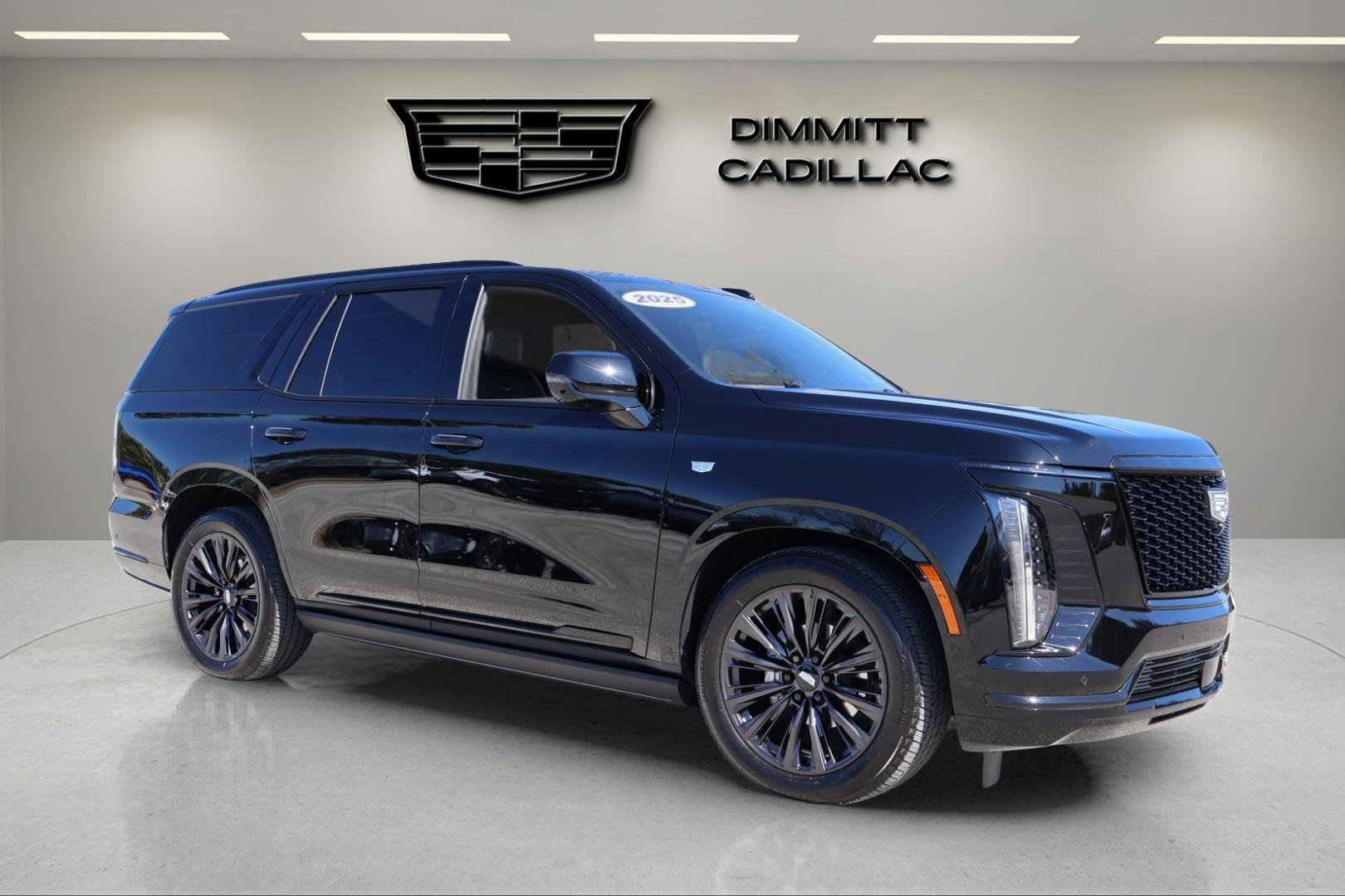 Used 2025 Cadillac Escalade Sport Platinum w/ LPO, ONYX Package image 7