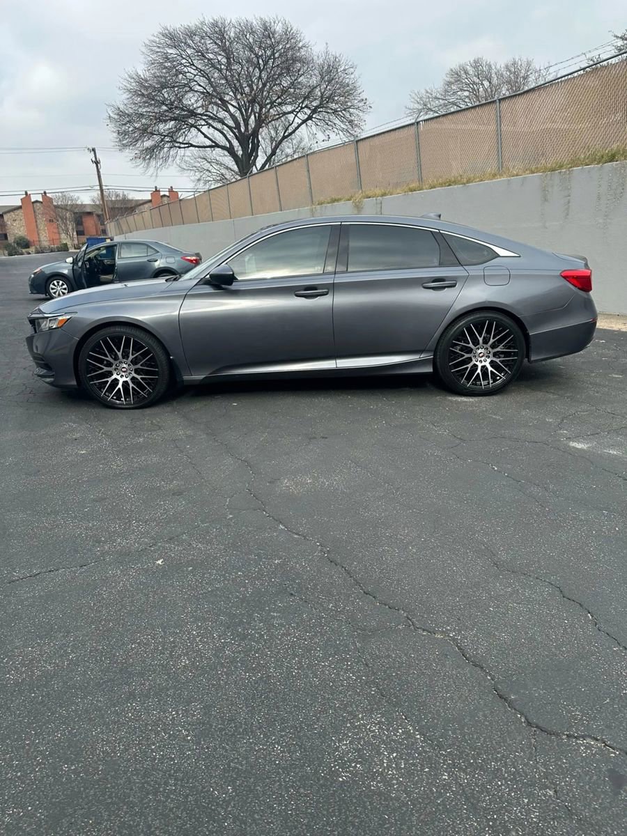 Used 2019 Honda Accord LX image 1