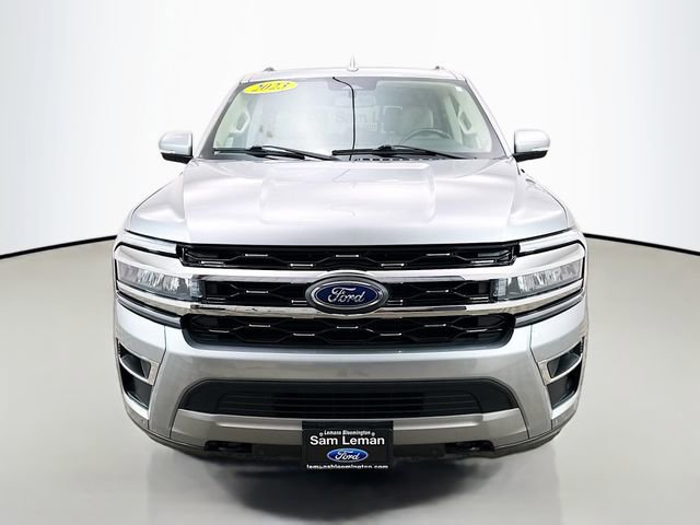 Used 2023 Ford Expedition Limited image 2
