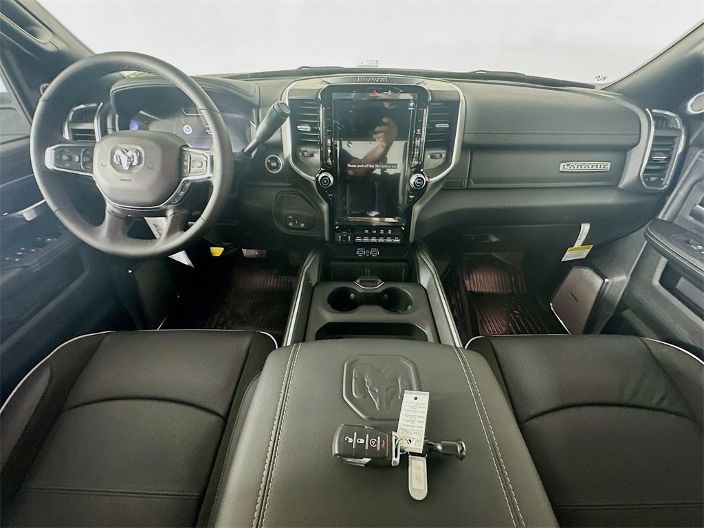 New 2026 RAM 5500 4x4 Crew Cab w/ Laramie Trim Package image 9