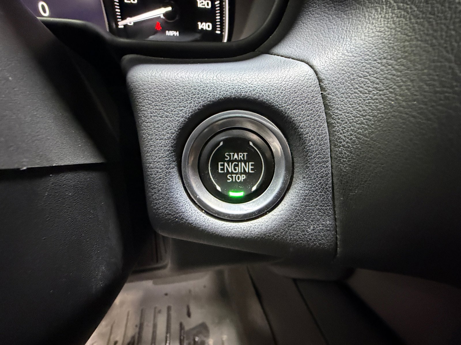 Used 2021 GMC Yukon AT4 w/ AT4 Premium Plus Package AWD/4WD image 30