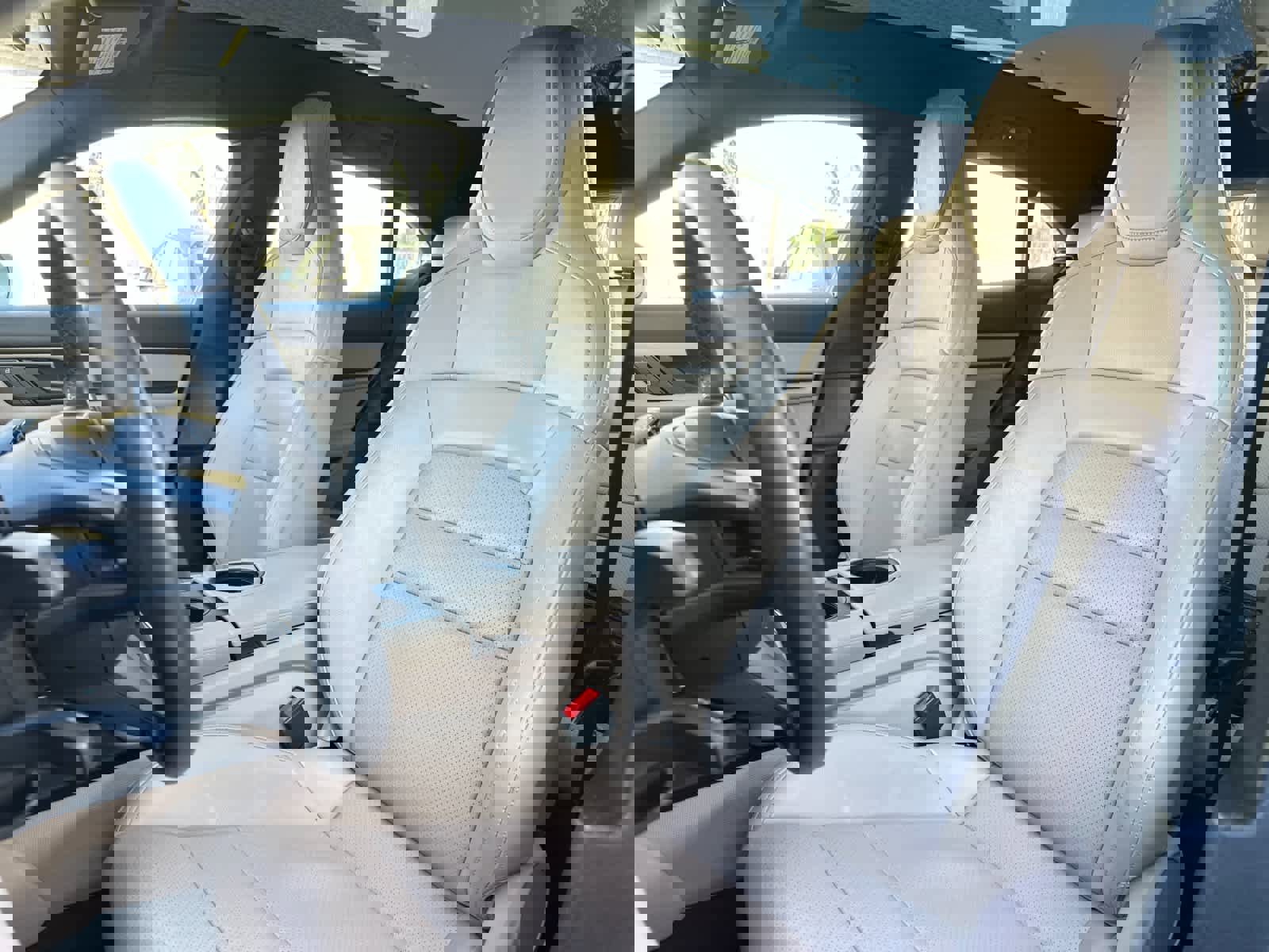 Used 2024 Porsche Taycan 4 Cross Turismo image 5