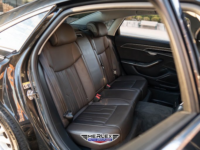 Used 2021 Audi A8 L 4.0T w/ Interior Protection Package AWD/4WD image 17