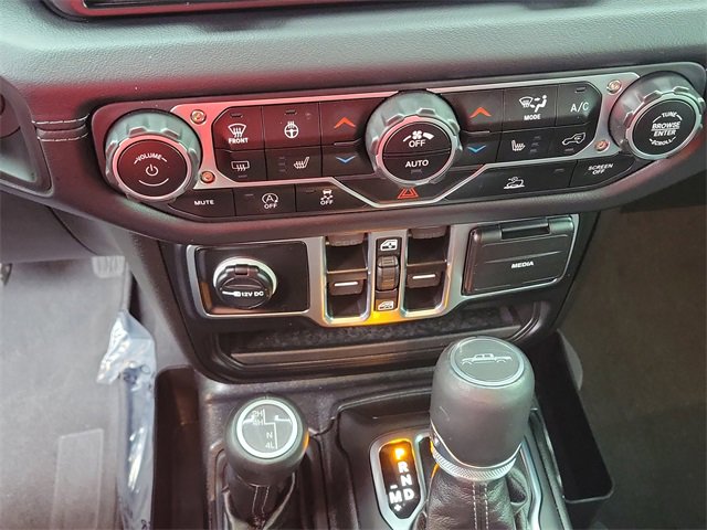 Used 2025 Jeep Gladiator Sport image 26