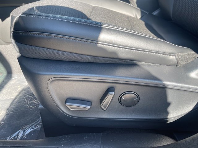 New 2024 Ford Escape SE image 12